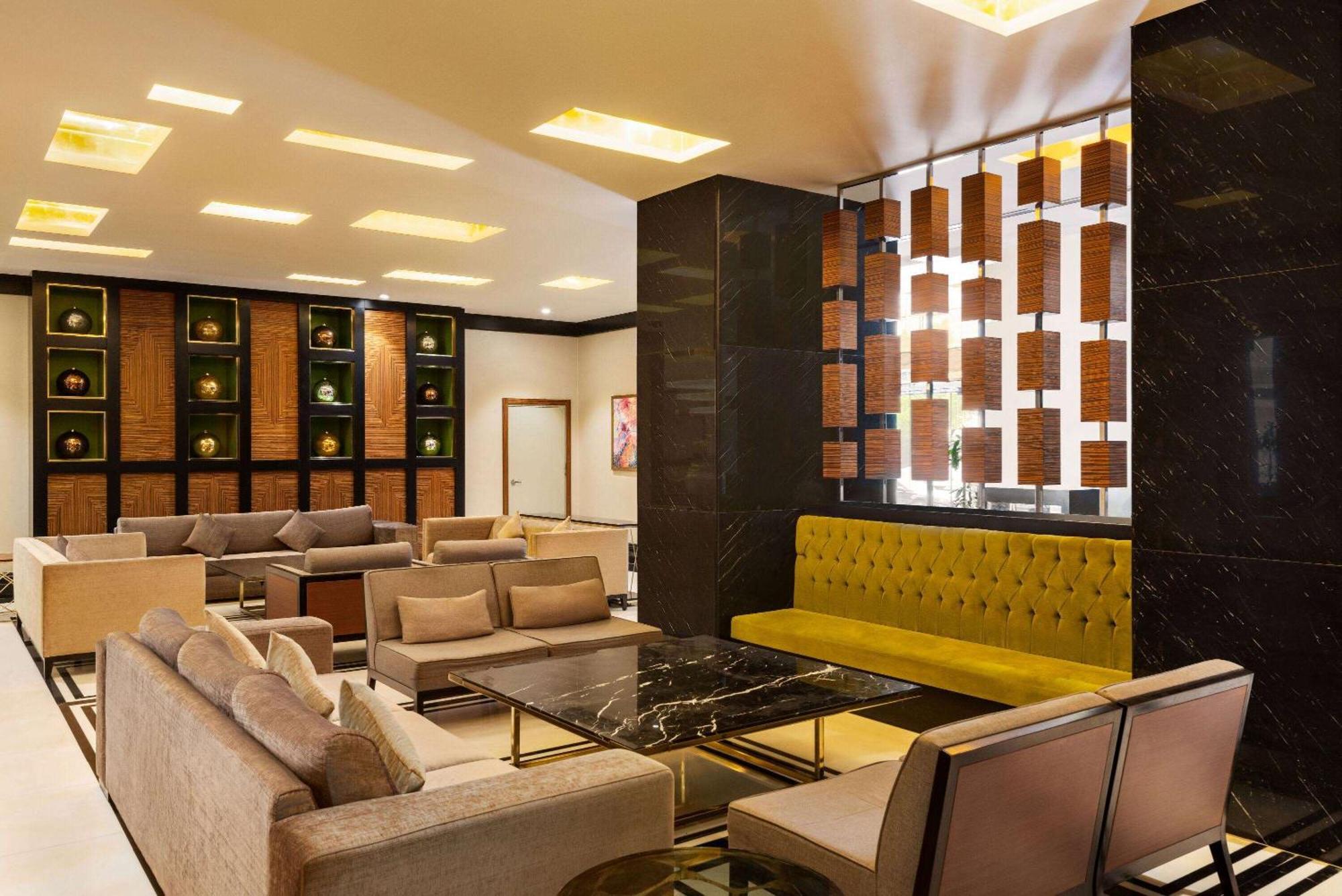 فندق Ramada By Wyndham Makkah Zad Al Rawda