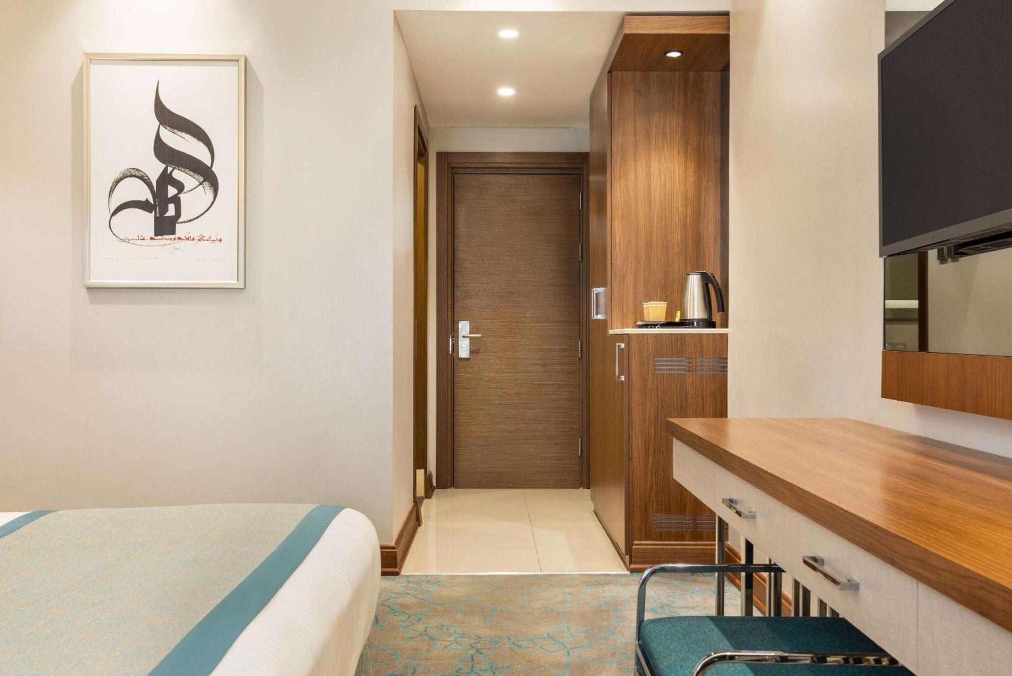 Ramada By Wyndham Makkah Zad Al Rawda 4* مكة